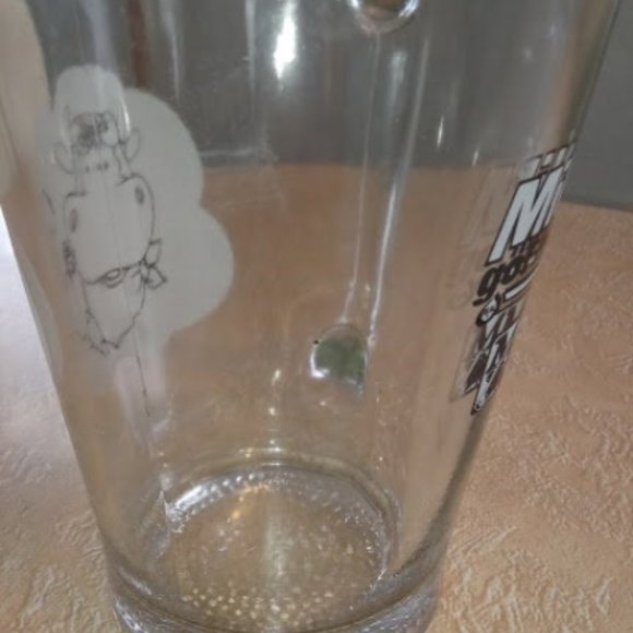 Vintage Wisconsin Milk Pitcher MMPC Manitowoc Cow - Picture 4 of 5